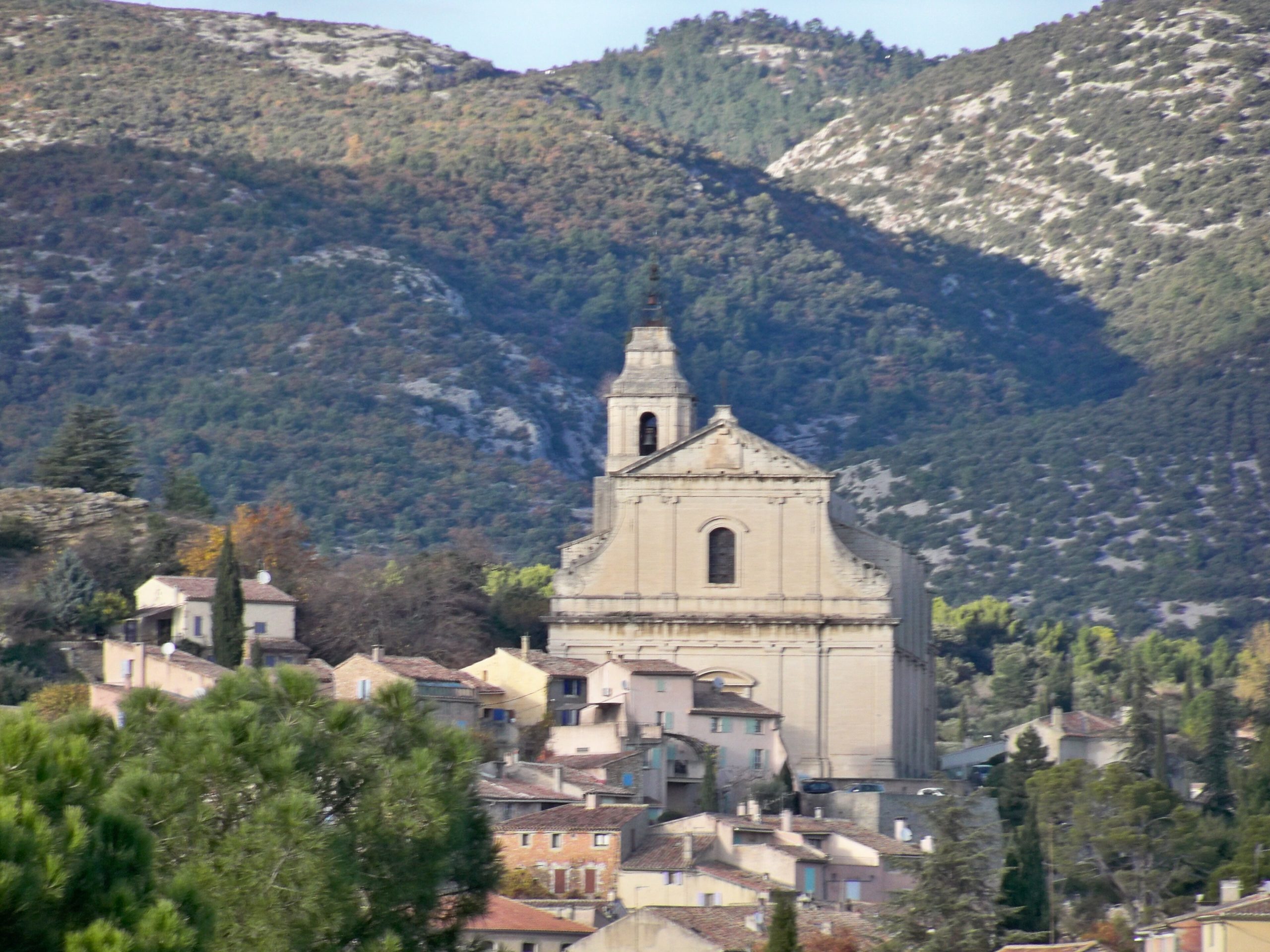 Bedoin – Das Tor zu den Schätzen des Mont Ventoux
