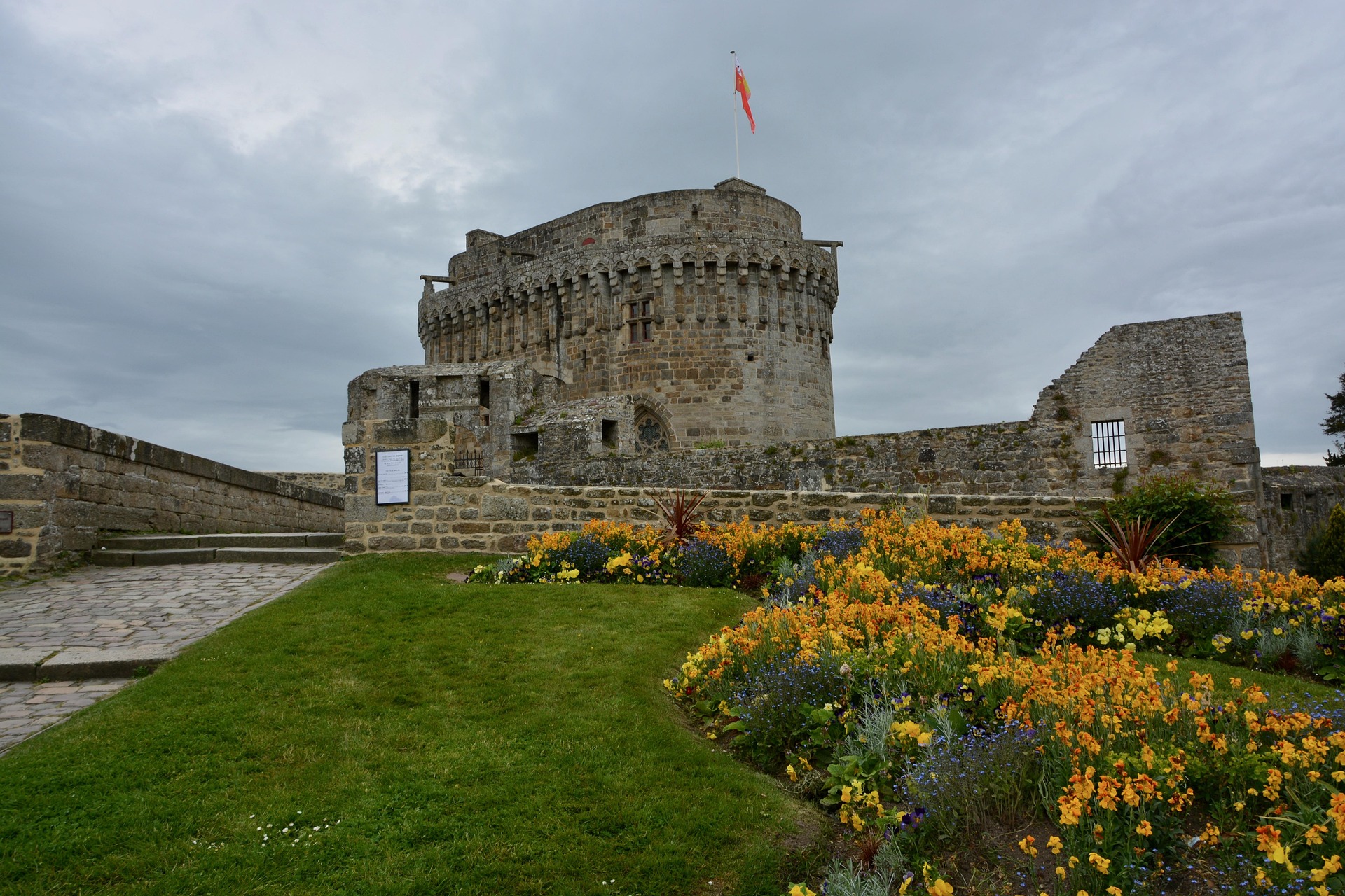 Auf den Spuren von Kommissar Dupin durch die Bretagne